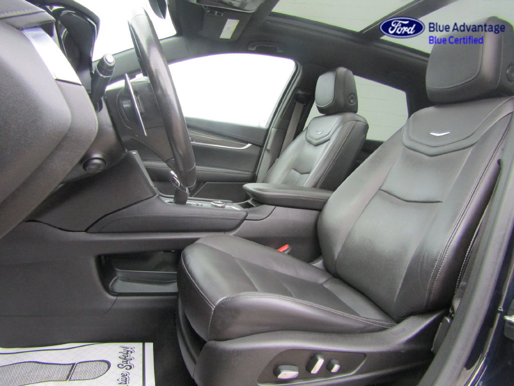 Used 2021 Cadillac XT5 Sportv AWD/4WD image 3