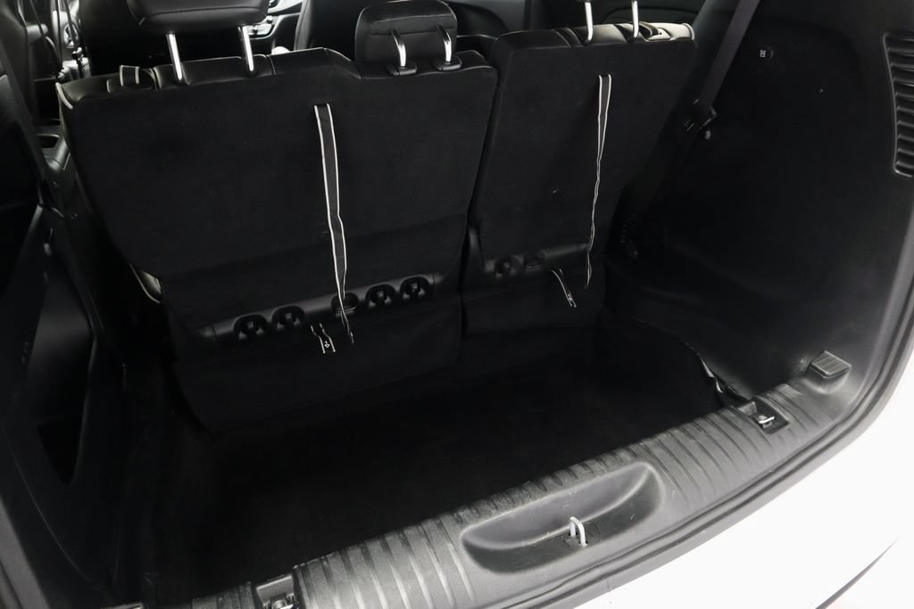 Used 2025 Chrysler Pacifica Limited FWD image 16