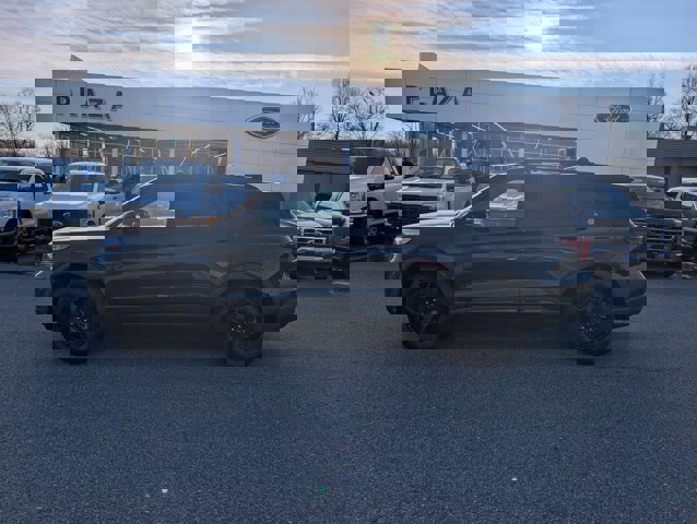 Certified 2022 Ford Explorer Timberline image 2