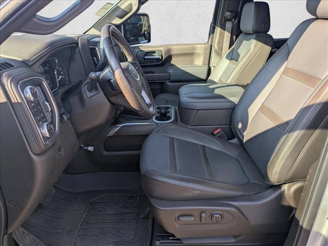 Used 2023 GMC Sierra 2500 Denali w/ Denali Ultimate Package AWD/4WD image 16
