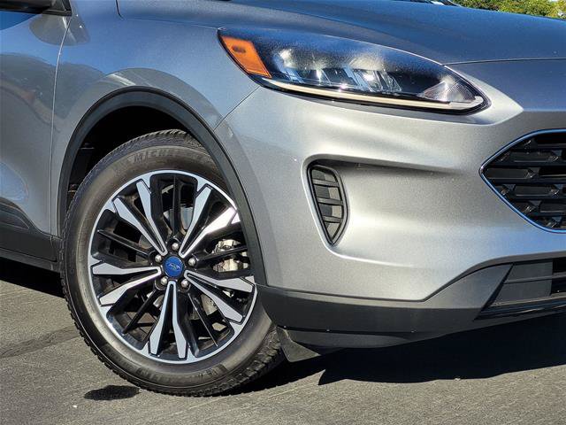 Certified 2022 Ford Escape SE w/ SE Sport Appearance Package FWD image 11