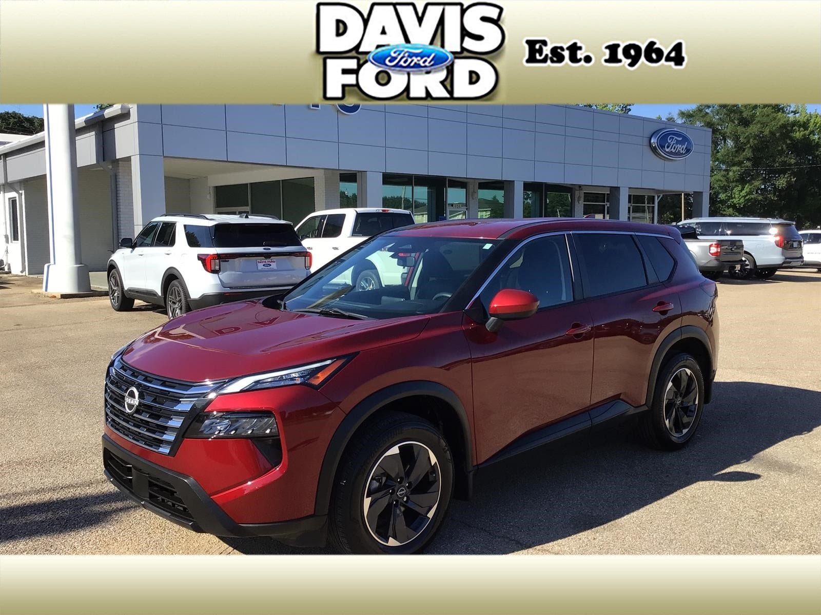 Used 2024 Nissan Rogue SV