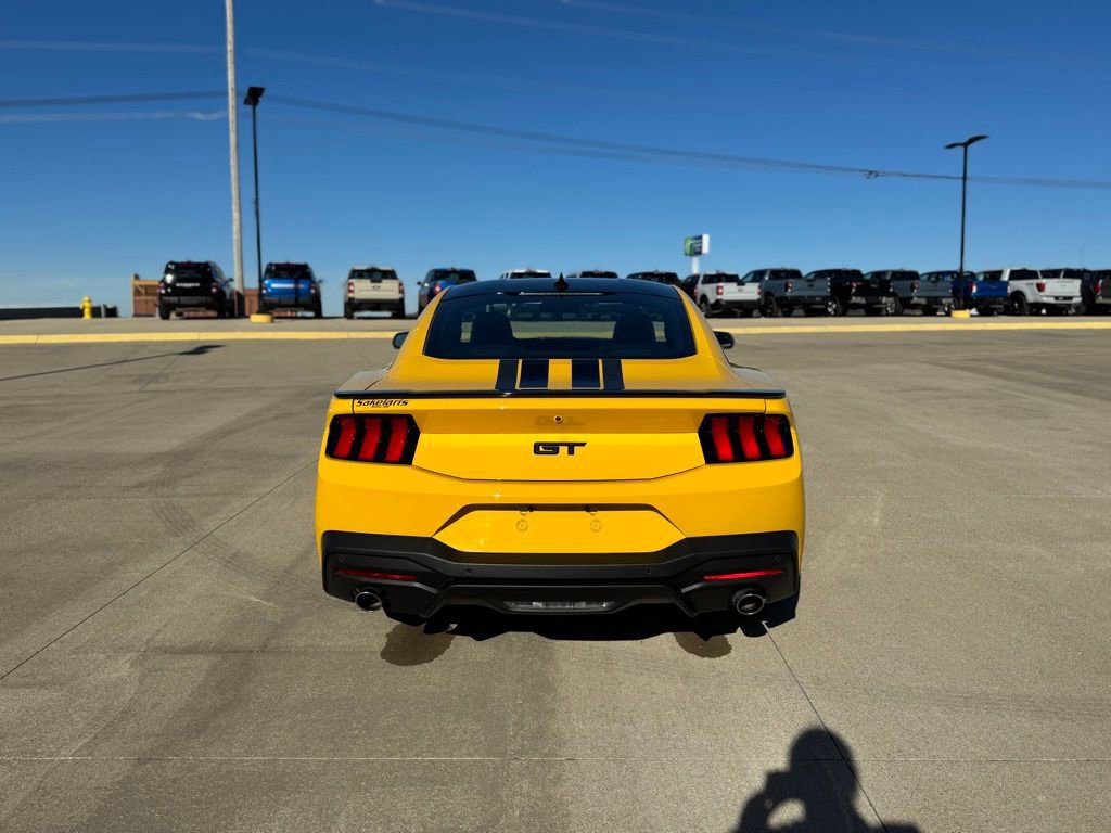 Certified 2024 Ford Mustang GT Premium image 3