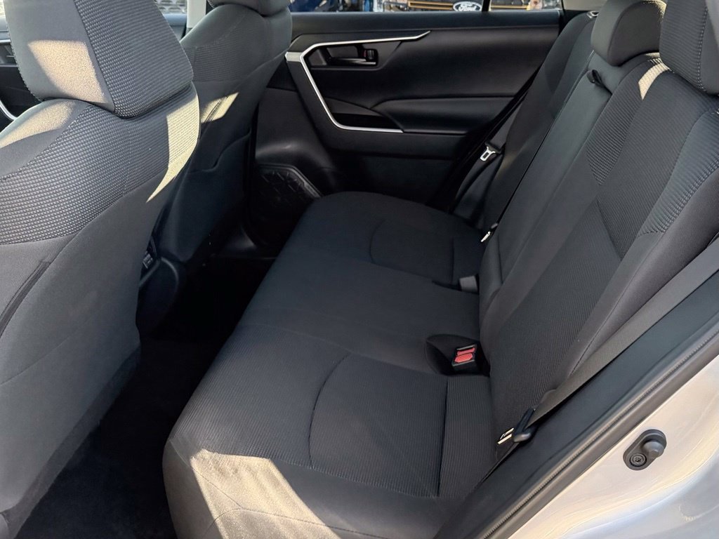 Used 2024 Toyota RAV4 LE FWD image 28