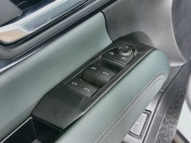 Used 2026 GMC Terrain AT4 AWD/4WD image 29