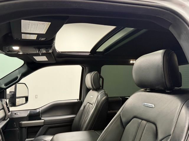 Certified 2022 Ford F350 Platinum w/ FX4 Off-Road Package image 34