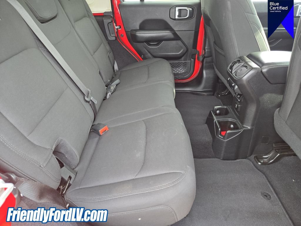 Used 2020 Jeep Wrangler Unlimited Sahara AWD/4WD image 19