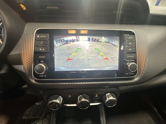 Used 2018 Nissan Kicks S FWD image 29