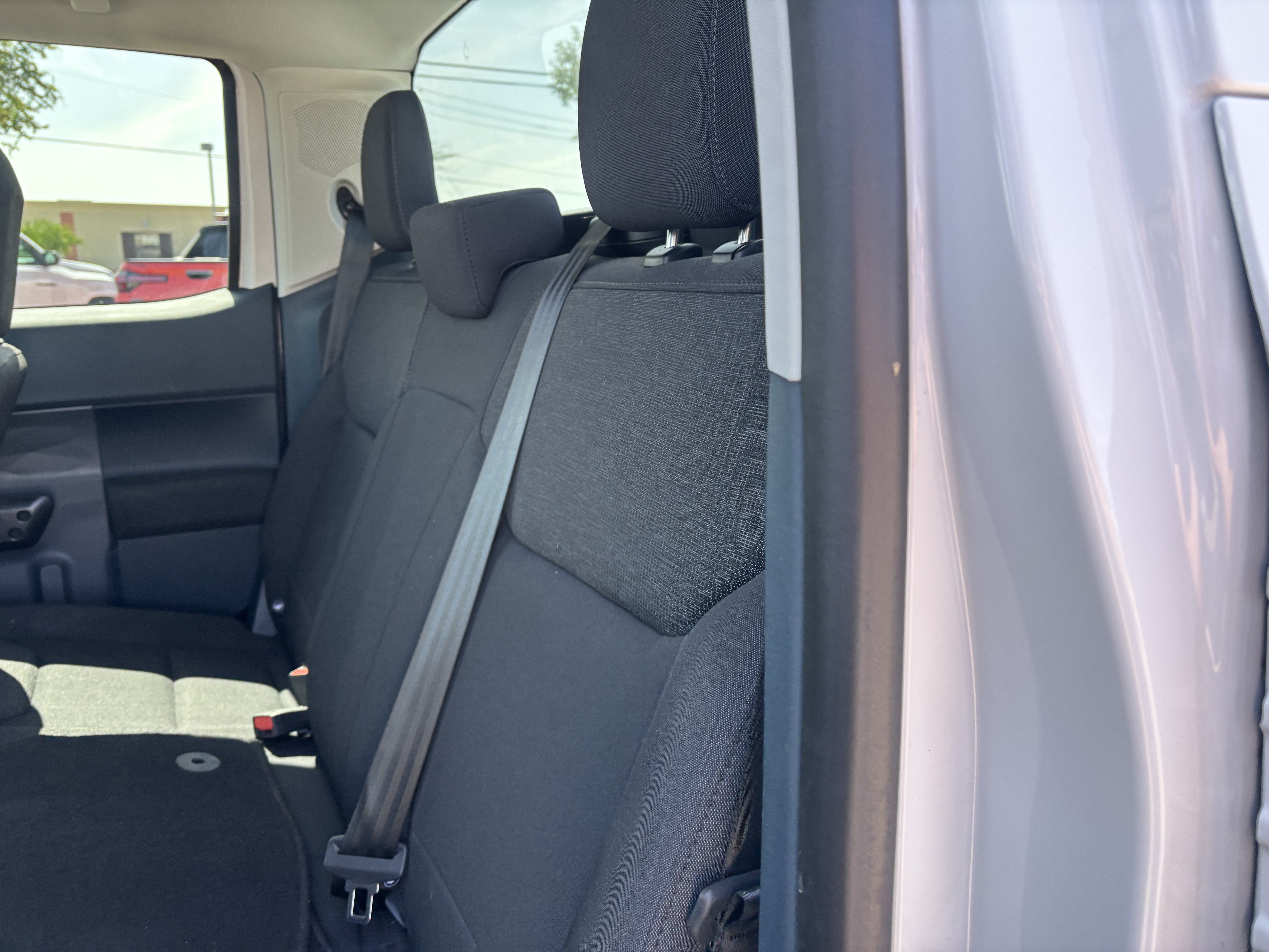 Certified 2025 Ford Maverick XL FWD image 15
