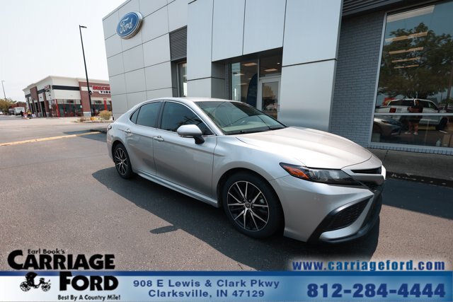 Used 2021 Toyota Camry SE w/ Convenience Package