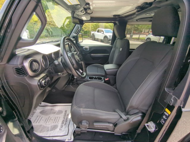 Used 2021 Jeep Wrangler Sport AWD/4WD image 14