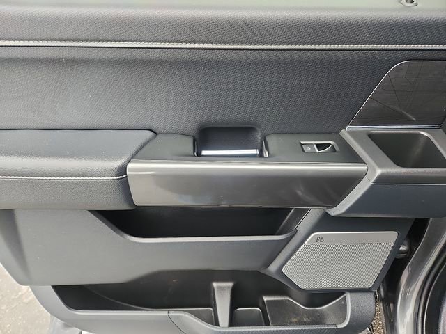 Certified 2022 Ford F150 XLT w/ Equipment Group 302A High image 26