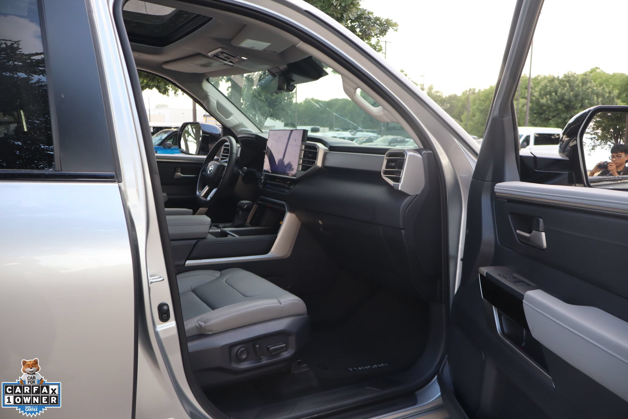 Used 2024 Toyota Tundra Limited w/ TRD Off-Road Package AWD/4WD image 30