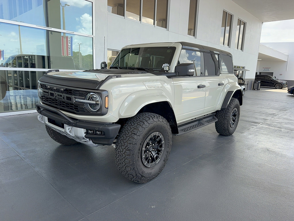 Certified 2025 Ford Bronco Raptor w/ Interior Carbon Fiber Pack AWD/4WD image 2