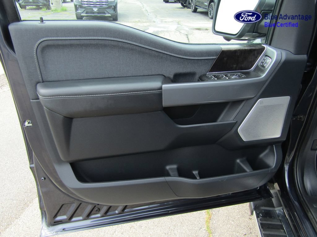 Certified 2022 Ford F150 Lariat w/ Equipment Group 502A High AWD/4WD image 32