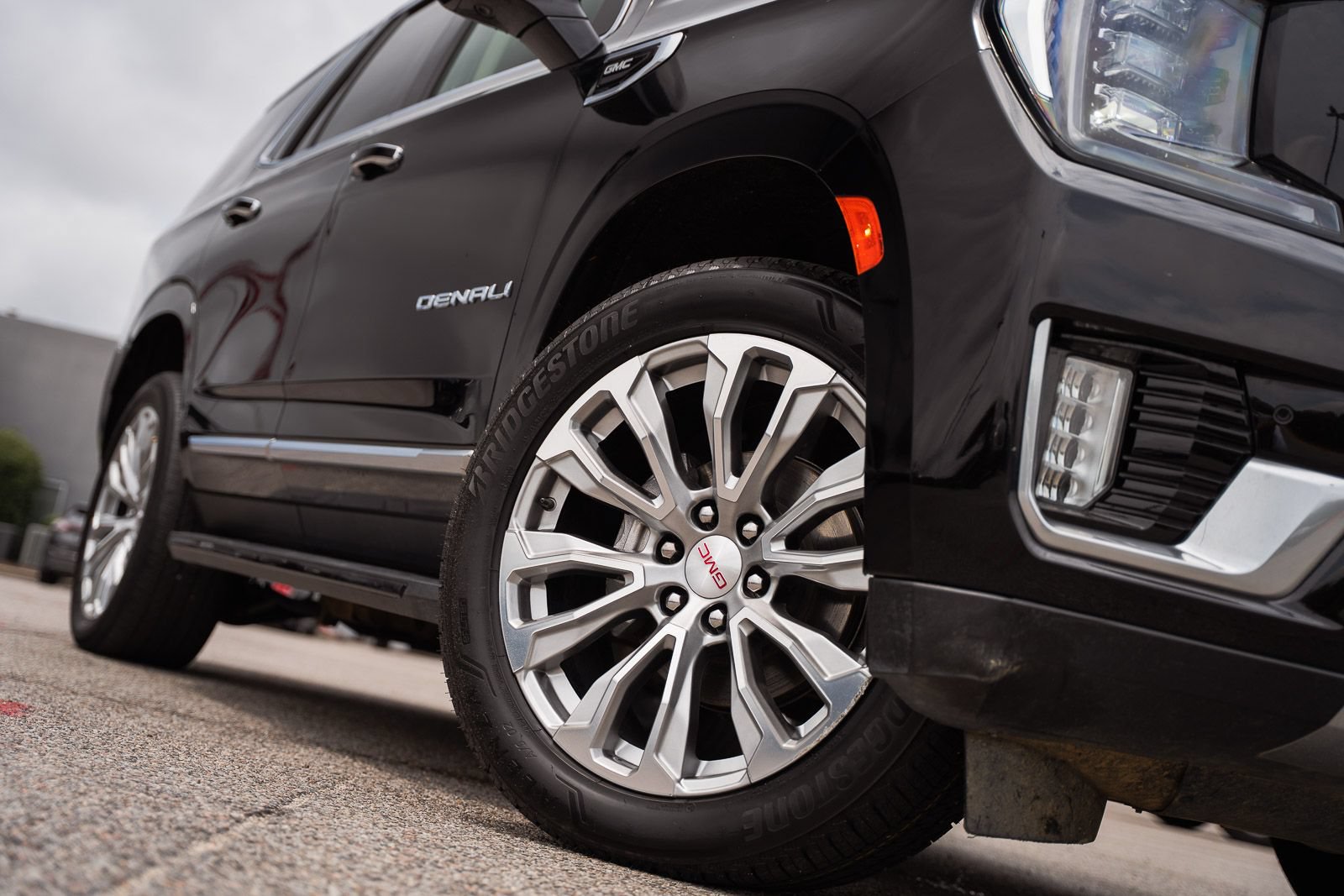Used 2024 GMC Yukon Denali w/ Max Trailering Package AWD/4WD image 5