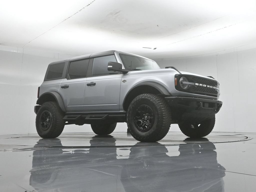 Certified 2023 Ford Bronco Wildtrak AWD/4WD image 4