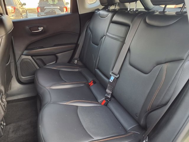 Used 2019 Jeep Compass Limited image 9