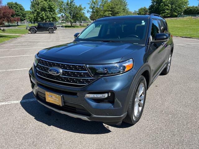Certified 2024 Ford Explorer XLT w/ Equipment Group 202A AWD/4WD image 4