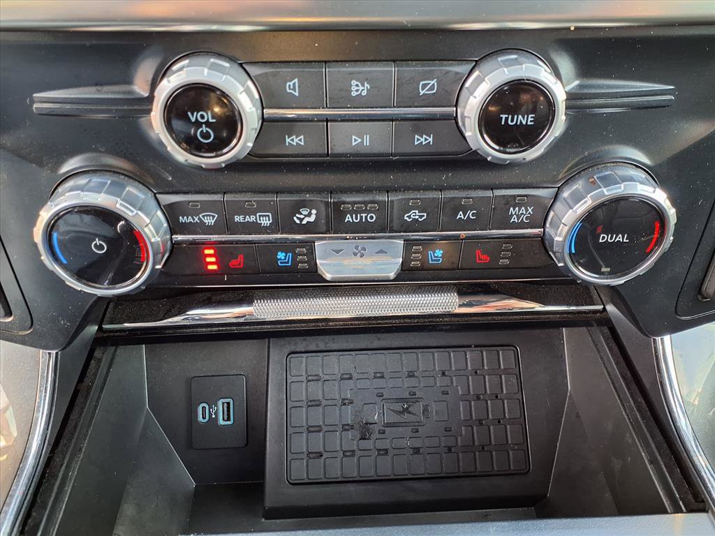 Certified 2023 Ford F150 Lariat w/ Equipment Group 502A High image 19