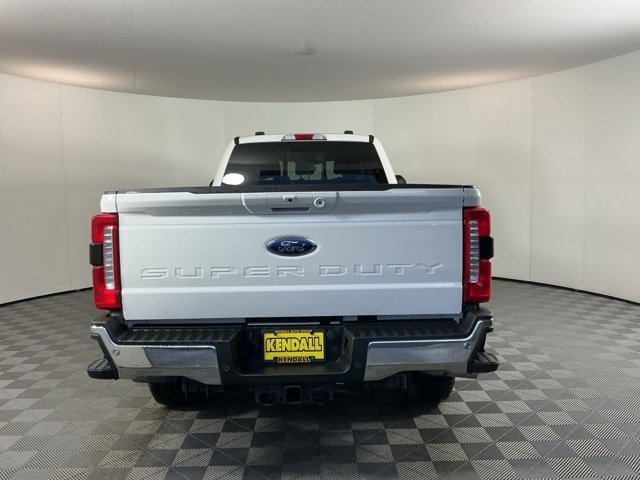 Certified 2024 Ford F350 Lariat w/ Camper Package image 3