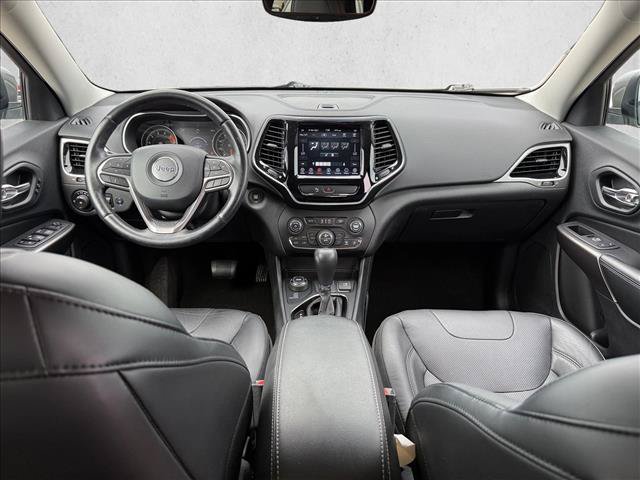 Used 2020 Jeep Cherokee Limited AWD/4WD image 17