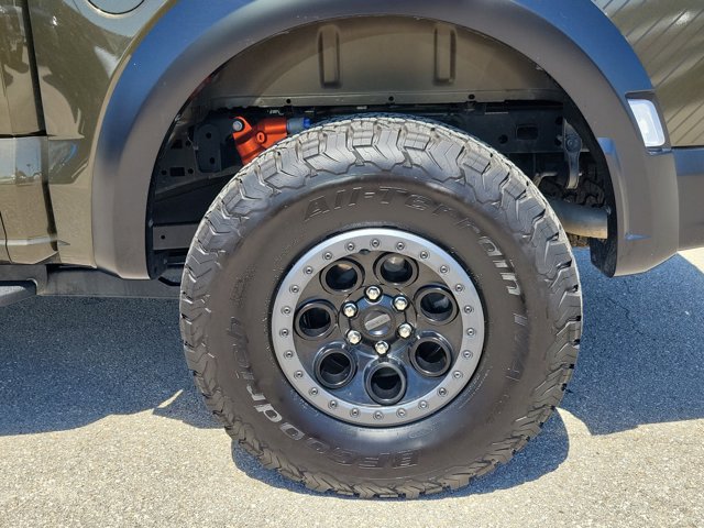 Certified 2025 Ford F150 Raptor AWD/4WD image 9