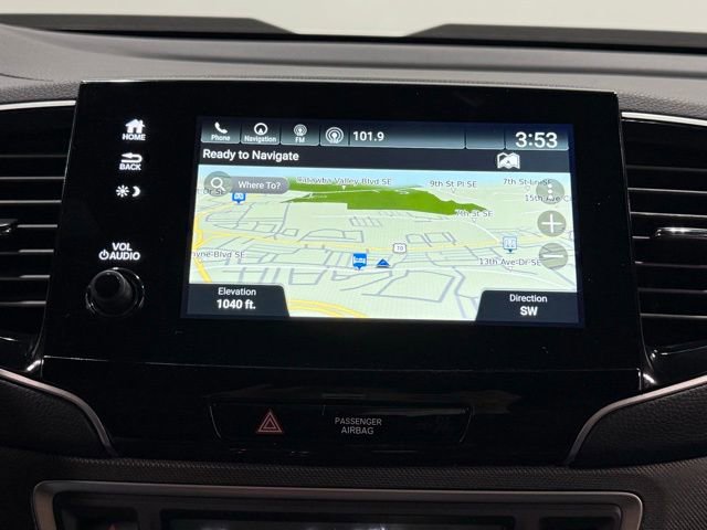 Used 2024 Honda Passport TrailSport image 28