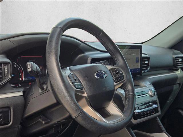 Certified 2023 Ford Explorer XLT image 10