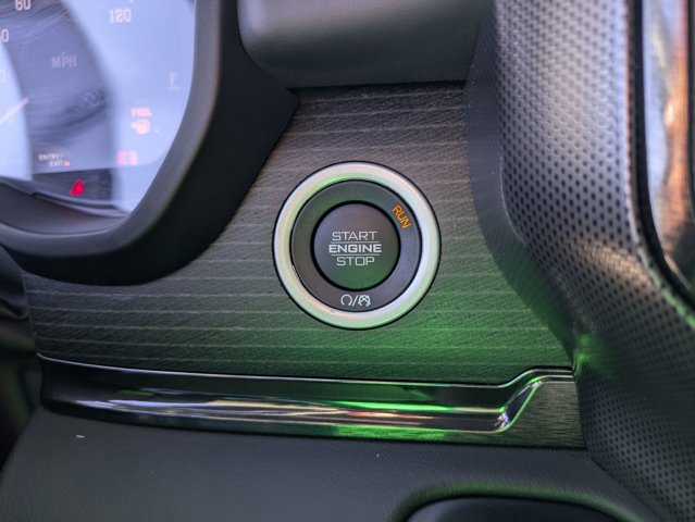 Used 2023 RAM 1500 Limited image 22