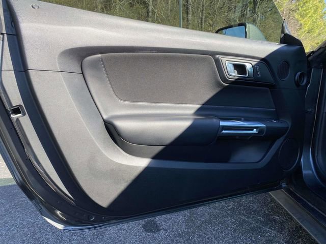 Certified 2019 Ford Mustang Coupe w/ Equipment Group 101A image 18