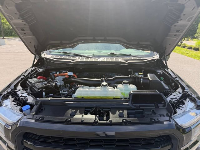 Certified 2025 Ford F150 Lariat w/ Equipment Group 501A Mid AWD/4WD image 22