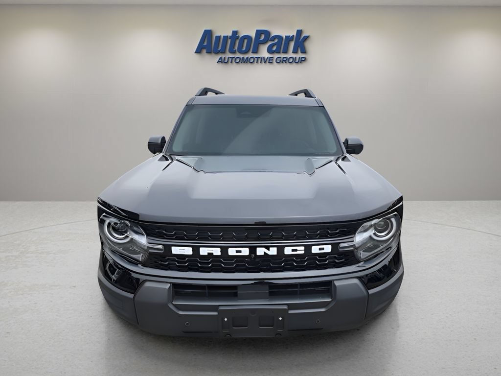 Certified 2025 Ford Bronco Sport Outer Banks w/ Outer Banks Tech Package+ AWD/4WD image 2
