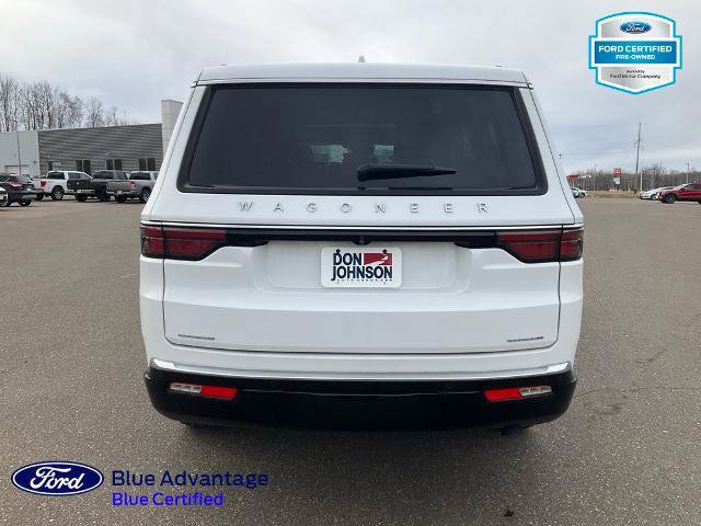 Used 2023 Jeep Wagoneer Series III w/ Premium Group I image 4