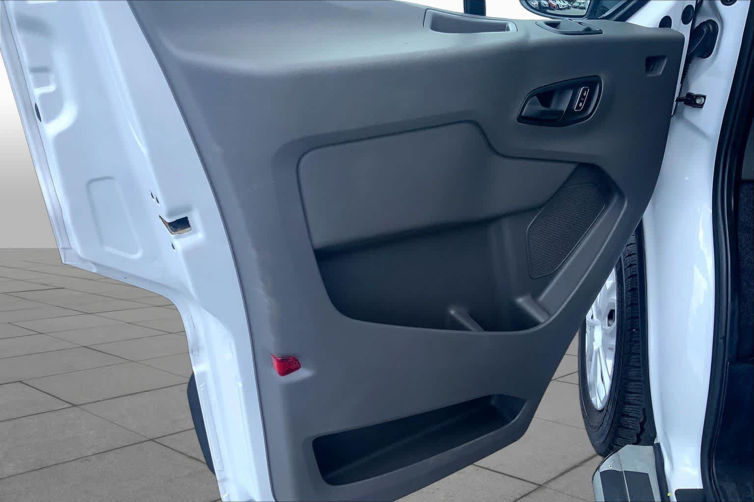 Certified 2025 Ford Transit 250 Low Roof w/ Exterior Upgrade Package RWD image 20