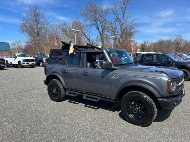 Certified 2023 Ford Bronco Black Diamond AWD/4WD image 7
