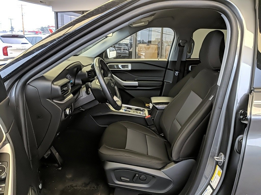 Certified 2023 Ford Explorer XLT image 14