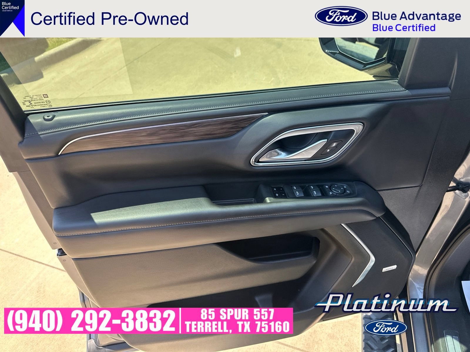 Used 2022 Chevrolet Tahoe Z71 w/ Luxury Package AWD/4WD image 18