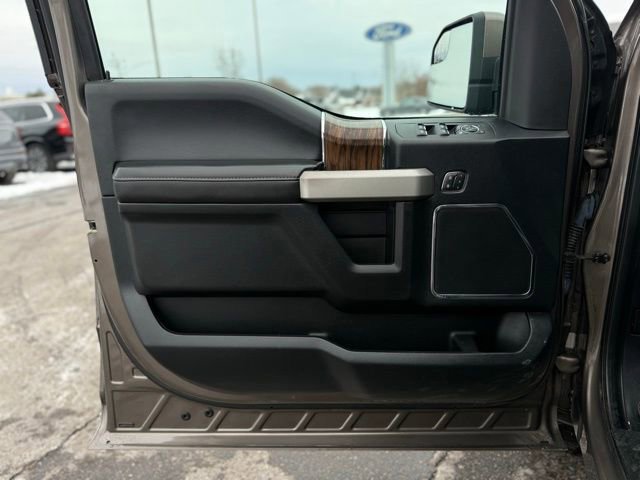 Certified 2019 Ford F150 Lariat image 24