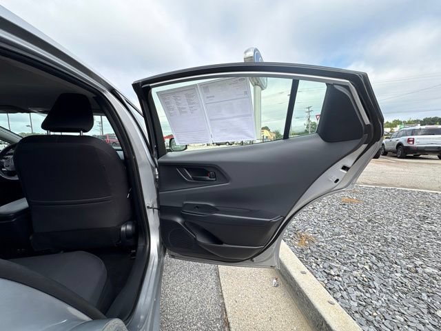 Used 2025 Toyota Prius LE FWD image 20
