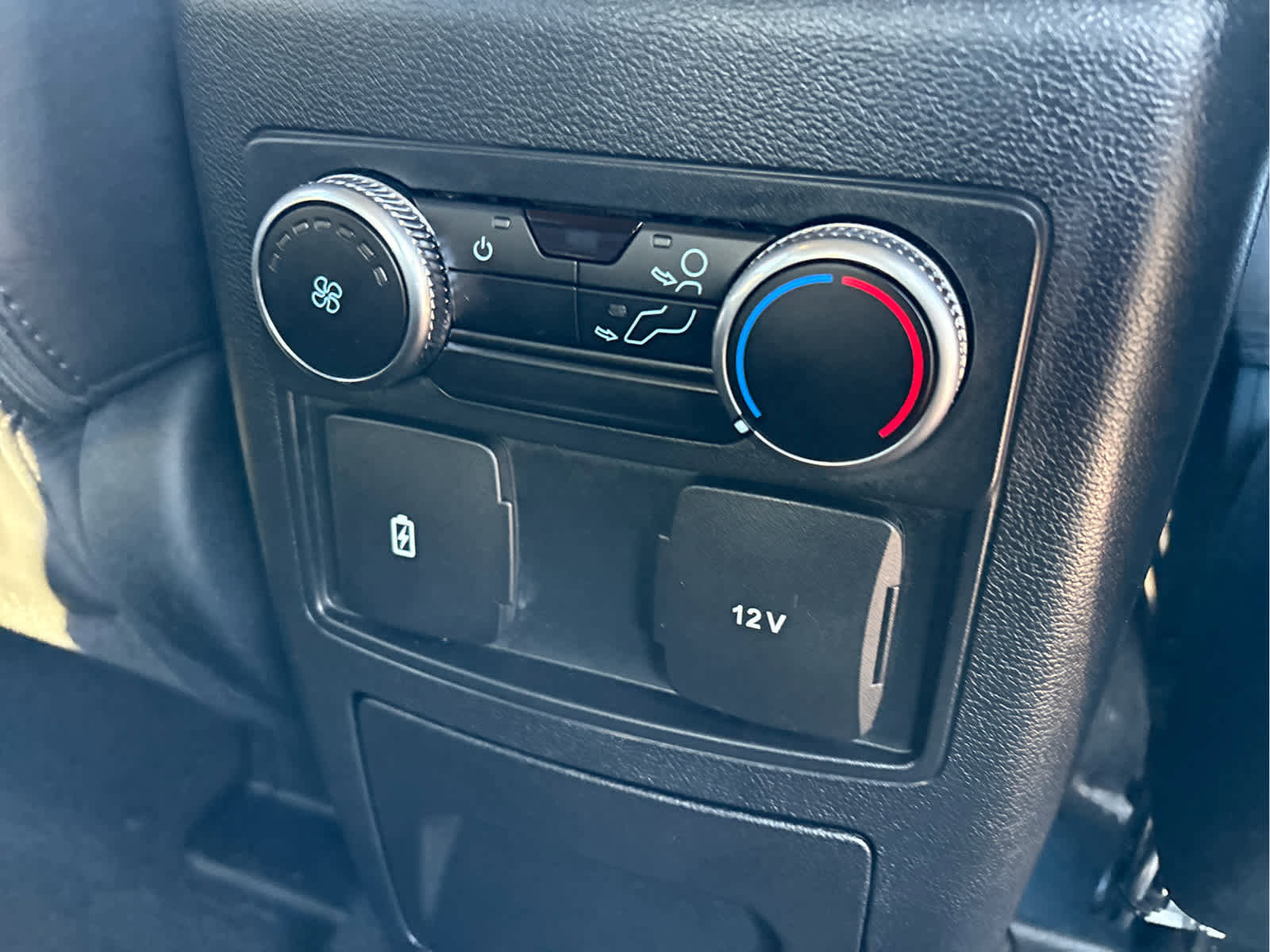 Certified 2023 Ford Explorer XLT w/ Equipment Group 202A image 34