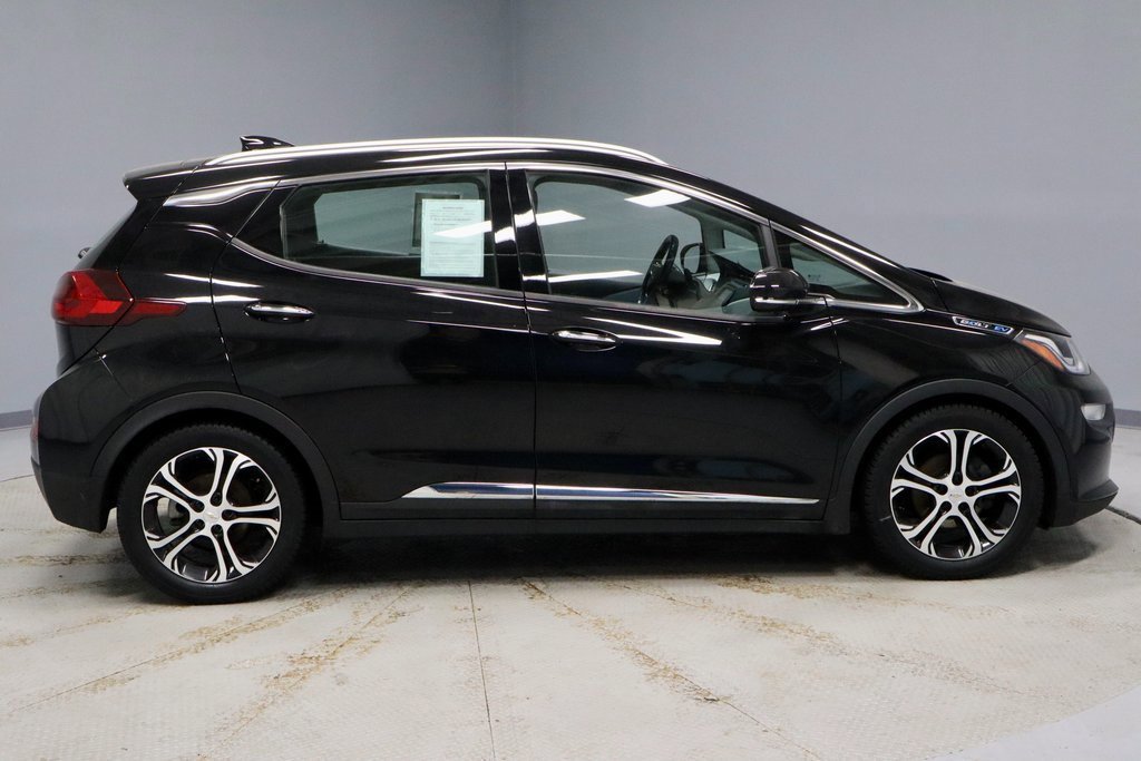Used 2020 Chevrolet Bolt Premier w/ Infotainment Package image 6