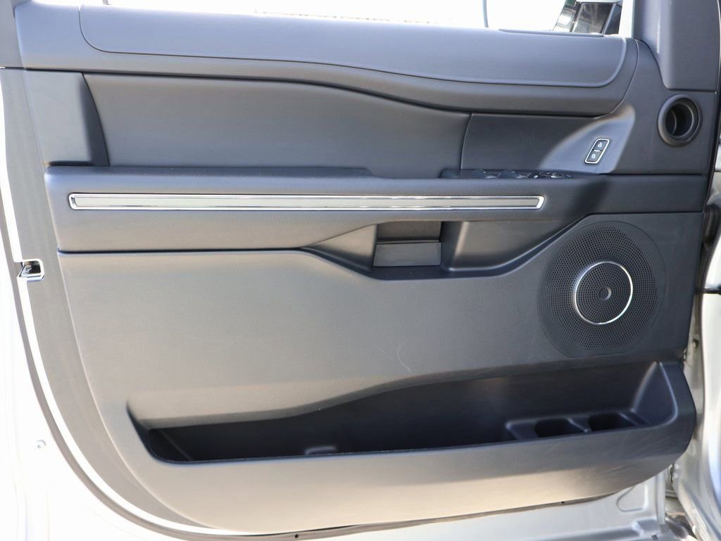 Certified 2022 Ford Expedition Max XLT image 21