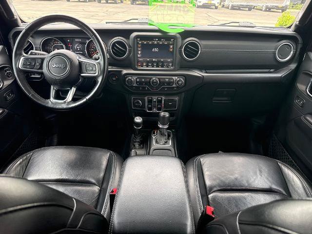 Used 2018 Jeep Wrangler Unlimited Sahara w/ Uconnect 4C Nav & Sound Group AWD/4WD image 10