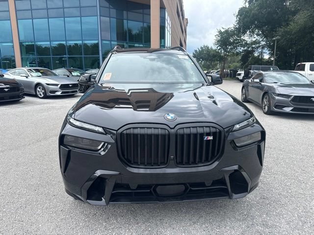 Used 2025 BMW X7 M60i AWD/4WD image 11