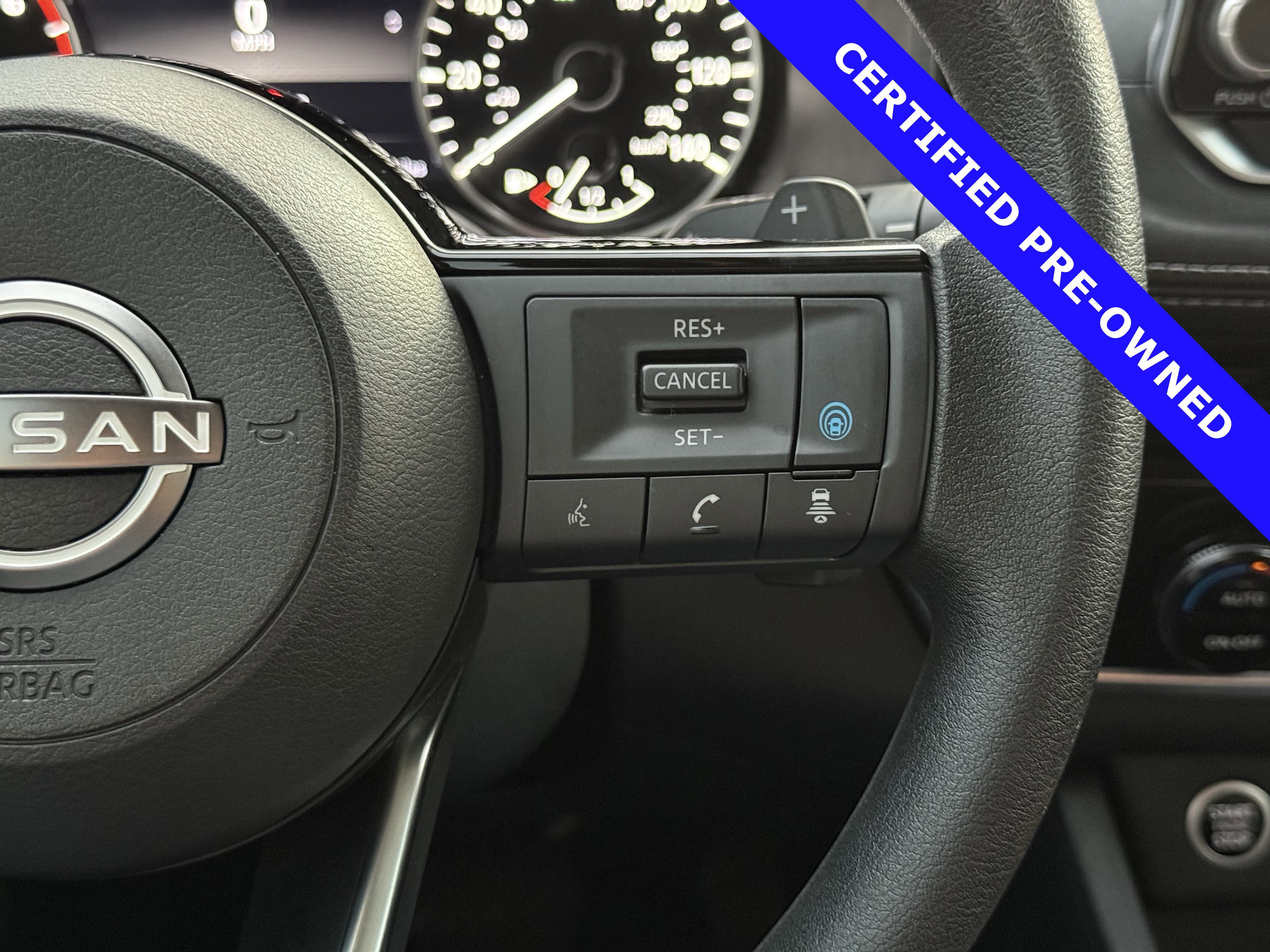 Used 2023 Nissan Rogue SV image 23