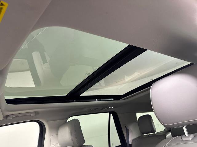 Certified 2025 Ford Expedition Active RWD image 11