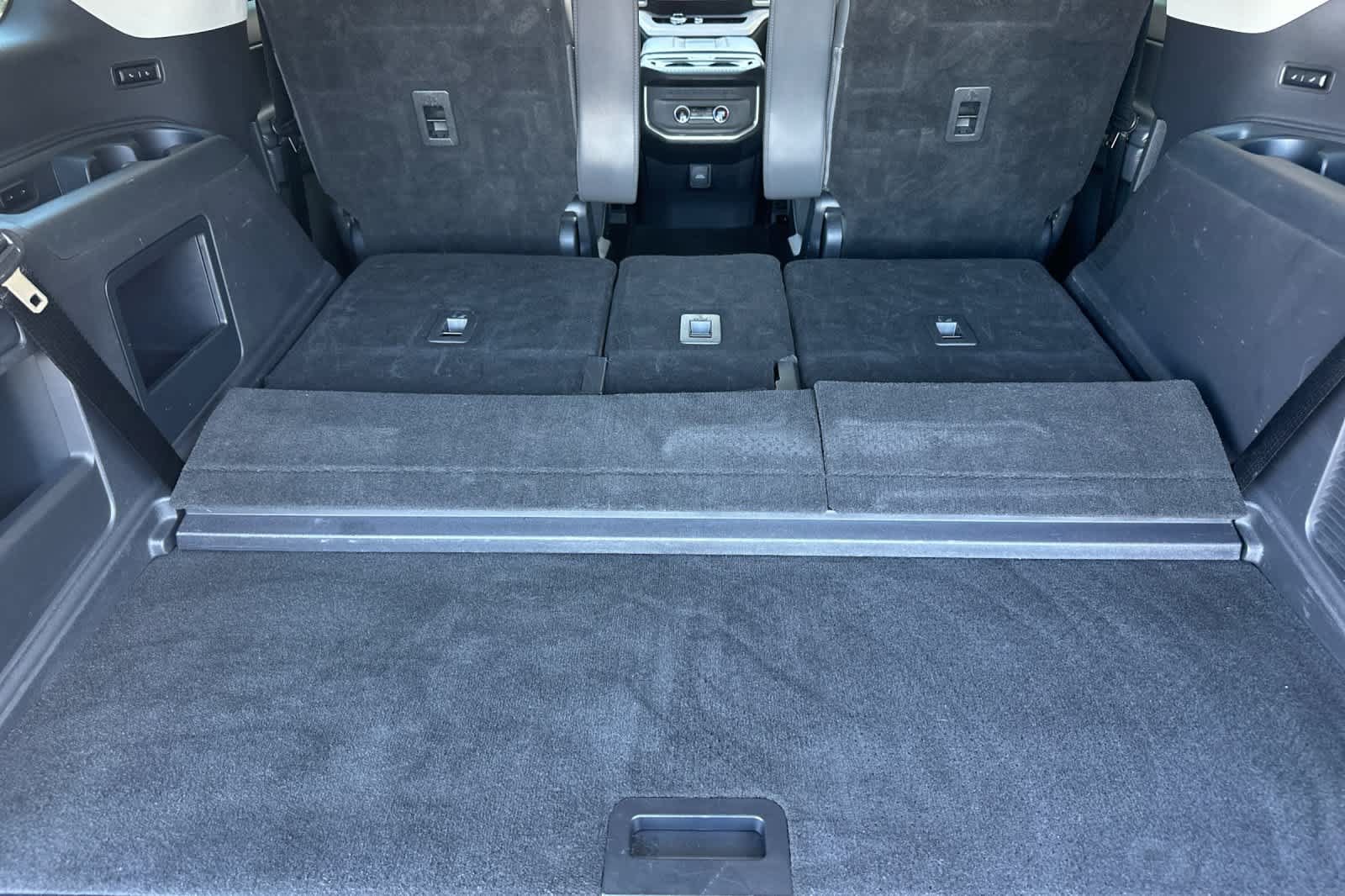 Certified 2025 Ford Expedition Active AWD/4WD image 18