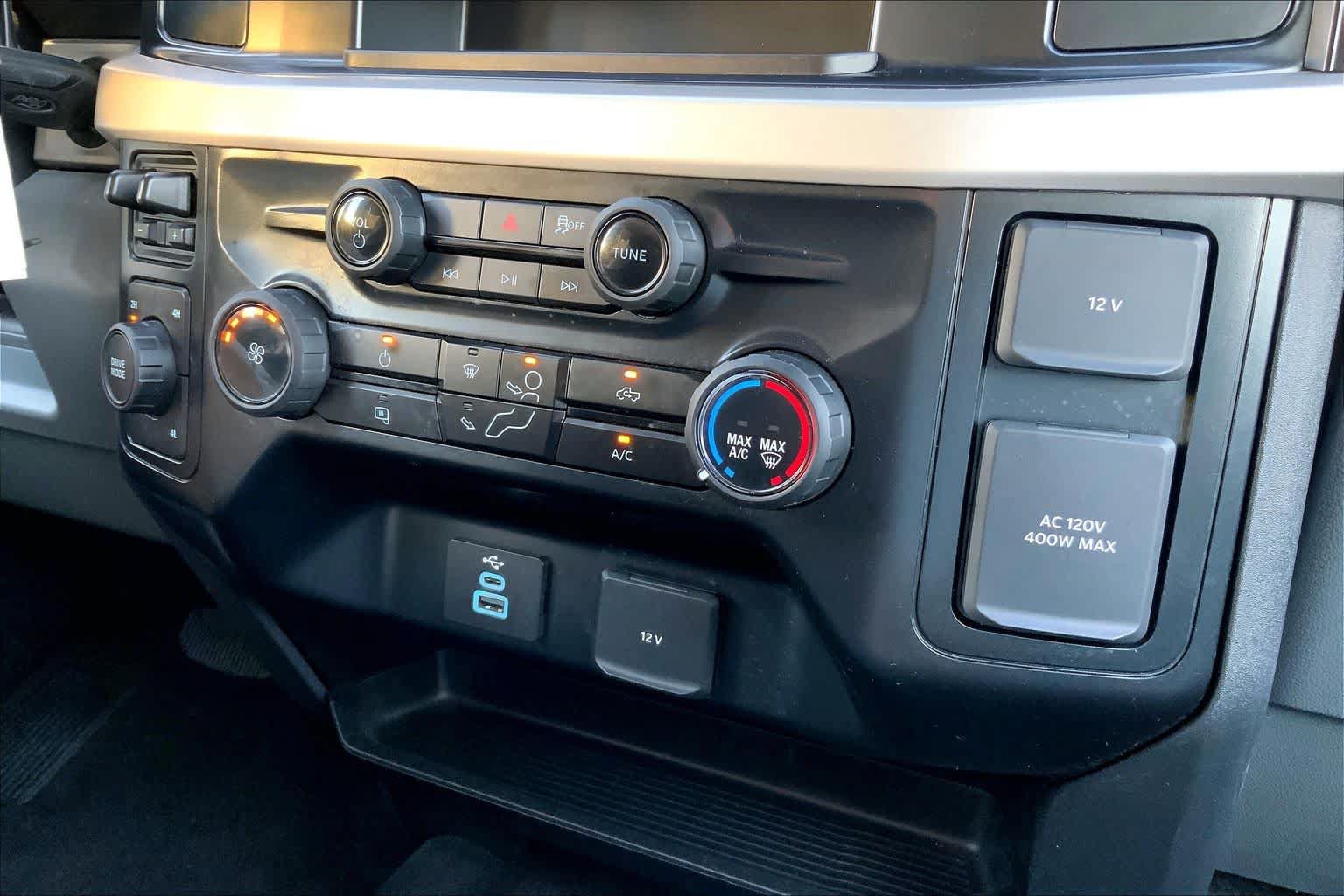 Certified 2025 Ford F250 XLT AWD/4WD image 34