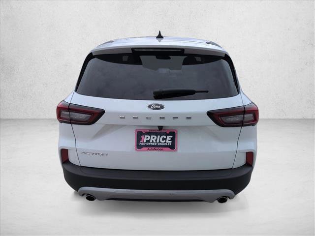 Certified 2025 Ford Escape Active video 4